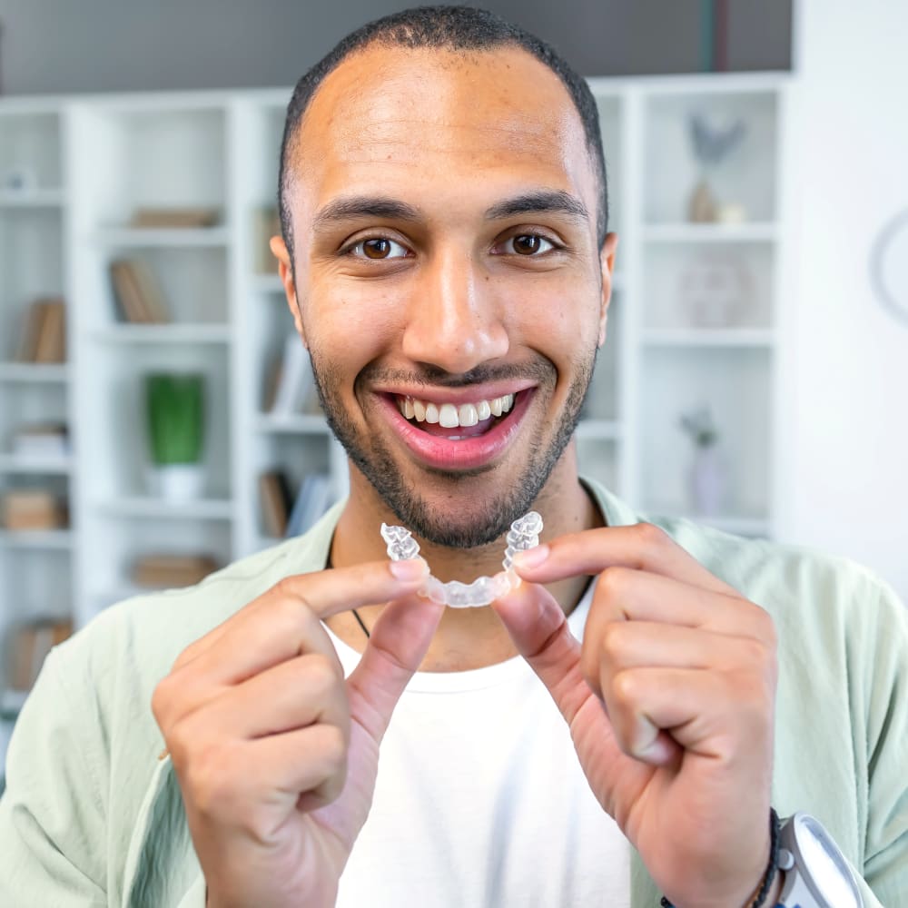 Benefits of Clear Aligners at Waldman Orthodontics